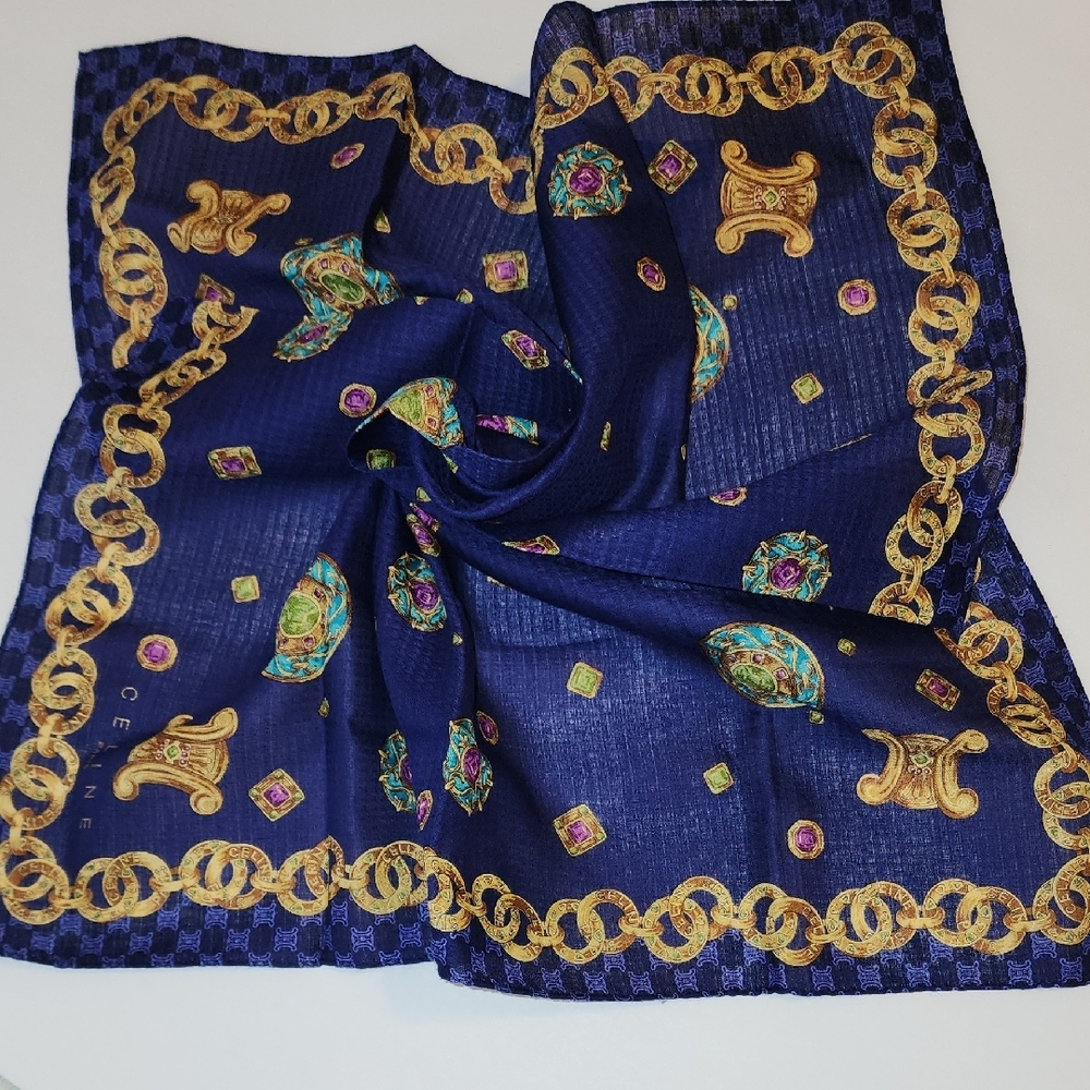 Celine Navy and Gold Chain Pattern Scarf - Picture 5 of 5
